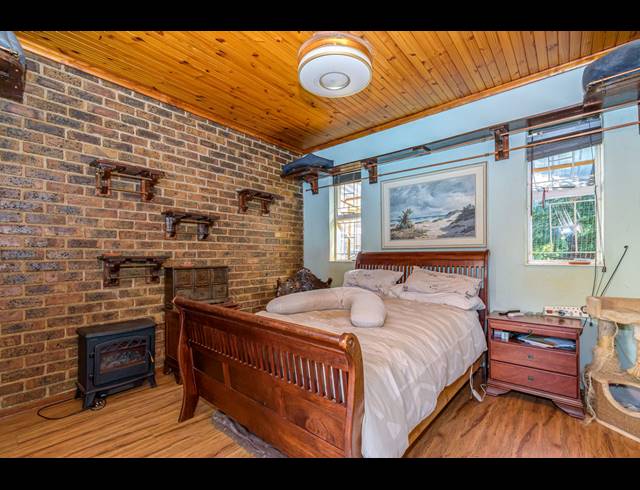 4 BEDROOM HOUSE FOR SALE IN WELTEVREDEN PARK